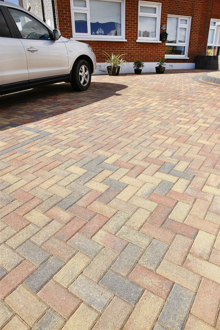 Slane driveway Rustic